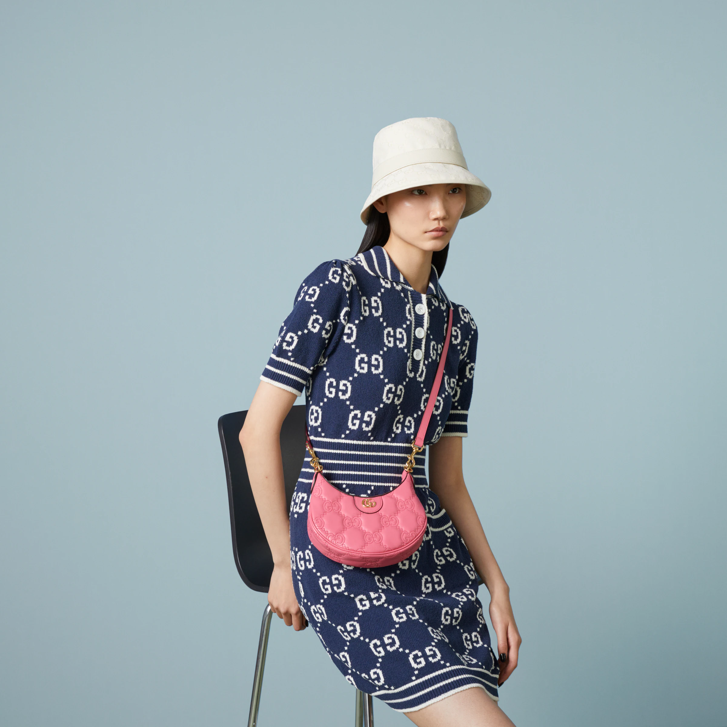 739736_UM8IG_6627_003_100_0000_Light-GG-Matelass-mini-bag