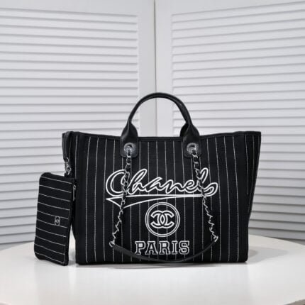 Chanel new beach bag denim bag Black with little wallet size: 48*38*30*14cm
